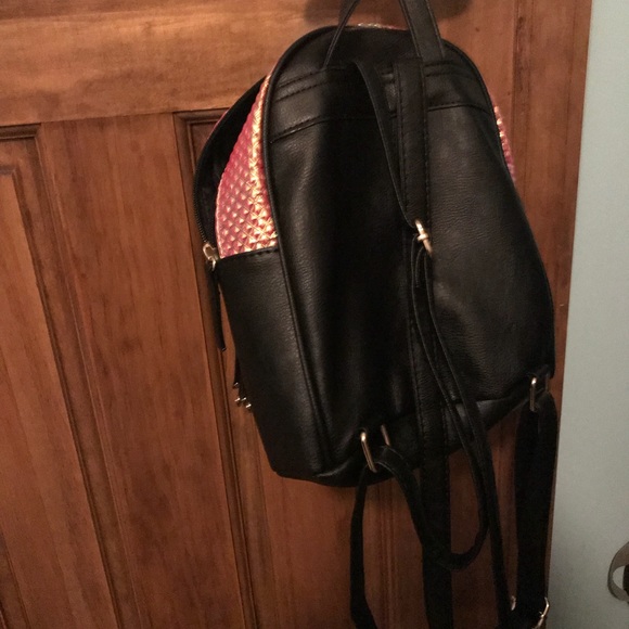 Mini backpack - Picture 2 of 2